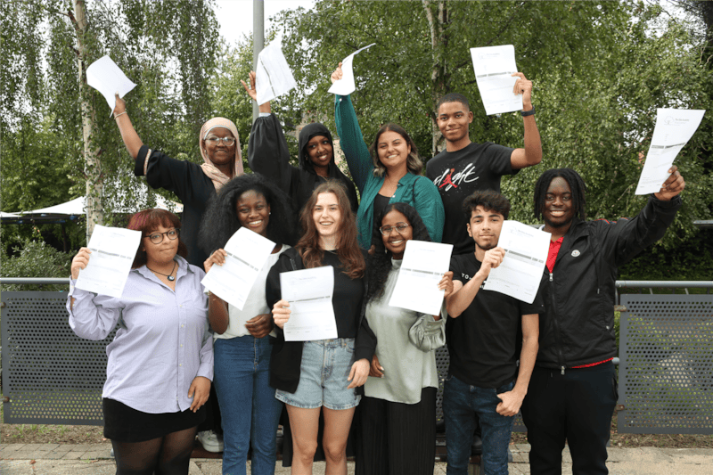Oxbridge success continues at The Elms Academy Sixth Form