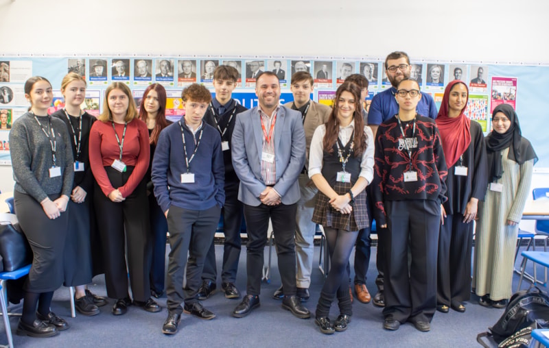 North Oxfordshire Academy Welcomes Local MP